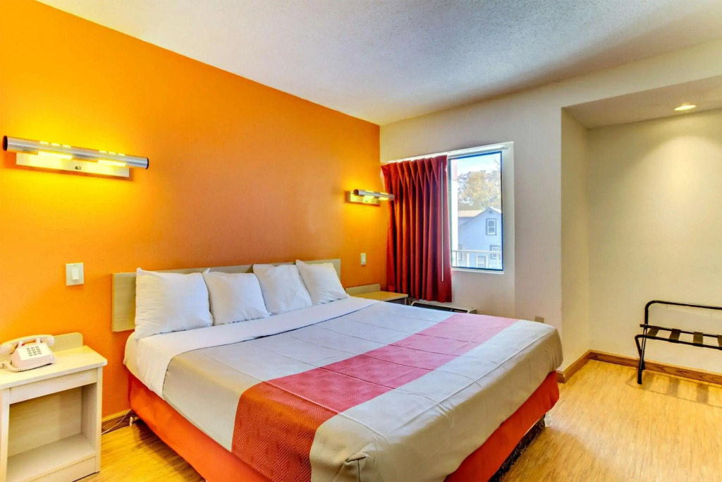 Motel 6-Washington, DC