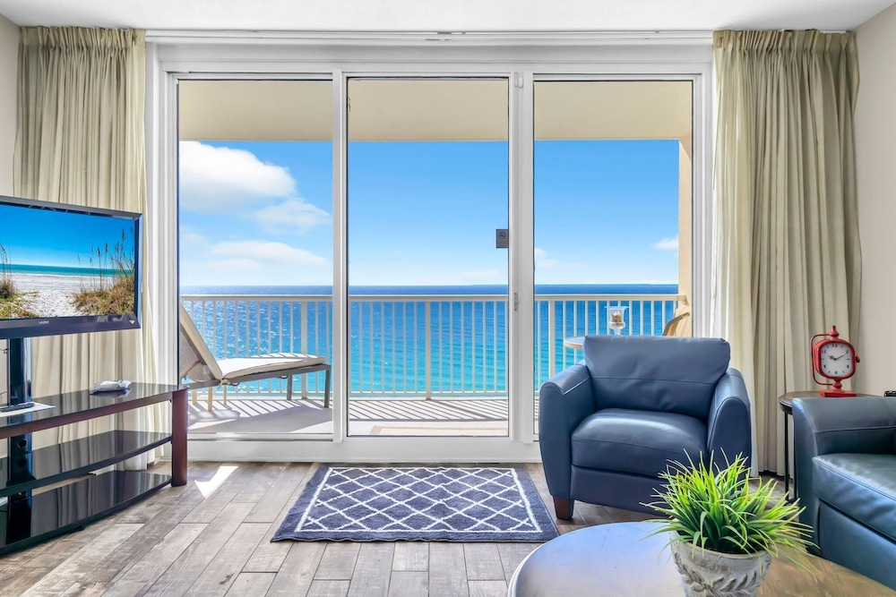 Majestic Beach Towers 1-1415