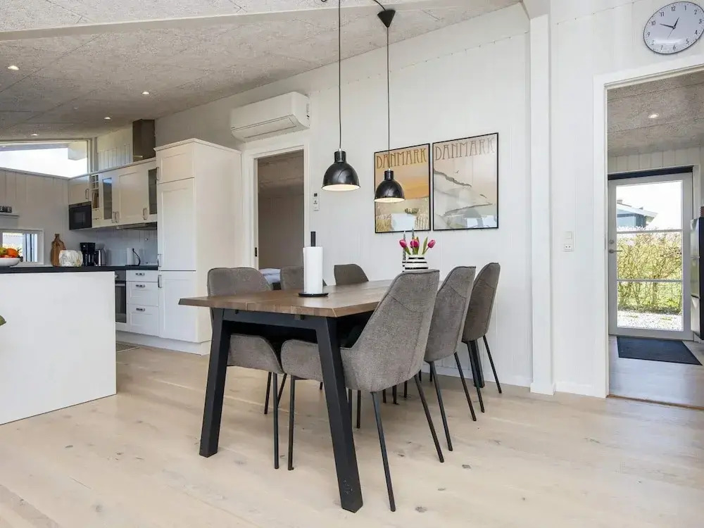 Mod Holiday Home in Jutland near Sea