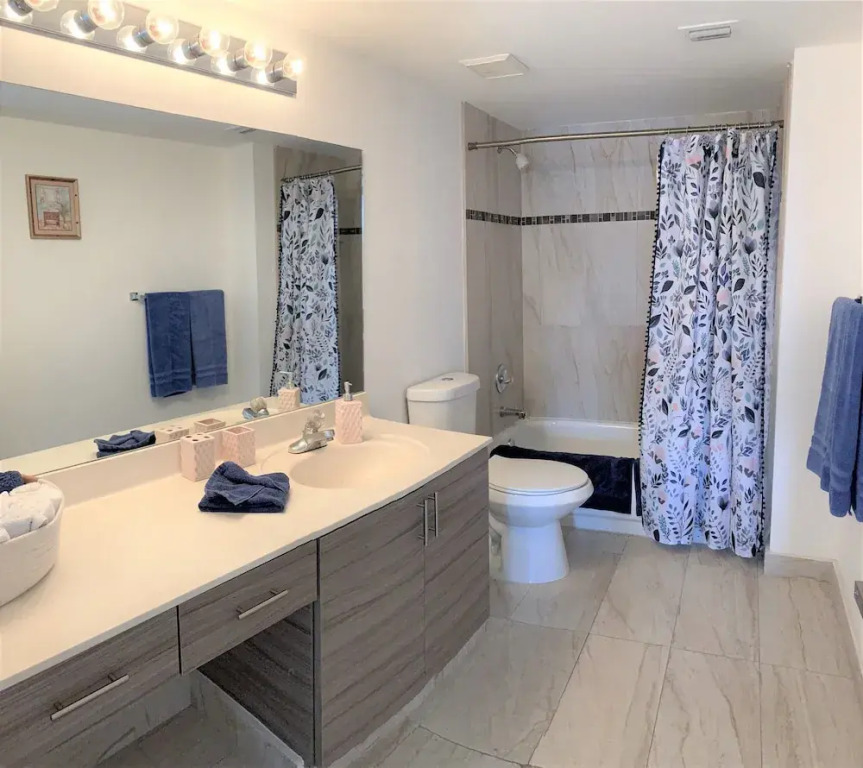 Le Frontenac 505 by Go Florida Condo, Sunny Isles