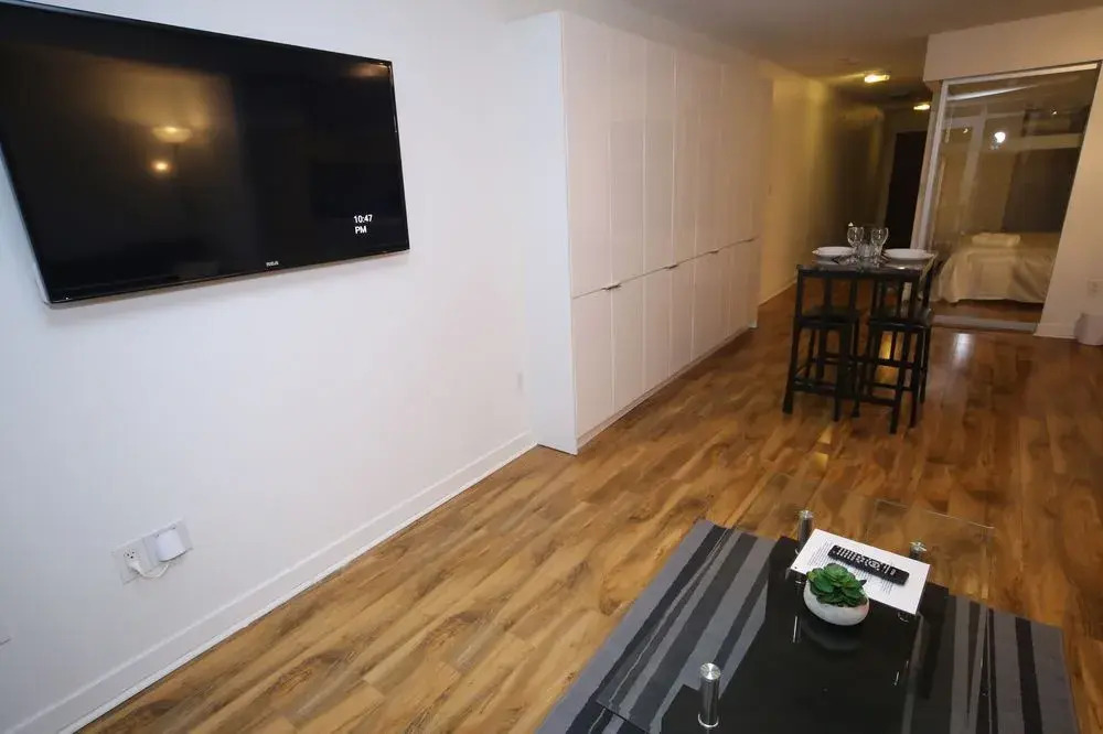 Plush Residence