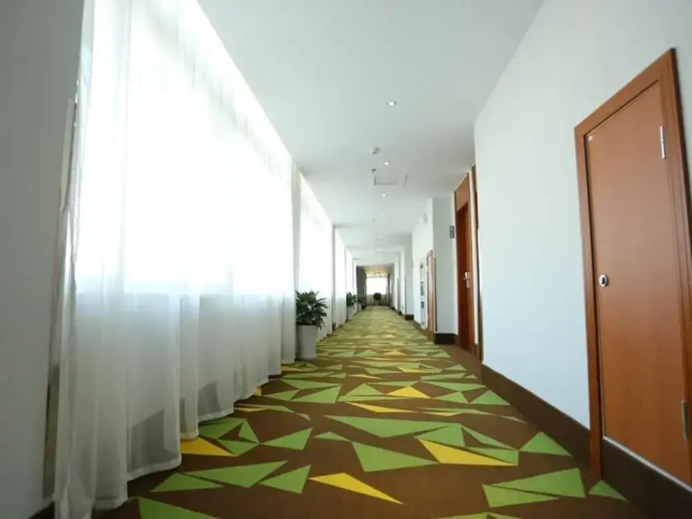 Vatica TaiZhou JiangYan Bus Terminal Station East NanHuan Road Hotel
