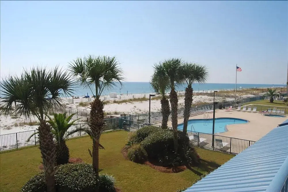 Surf Side Shores 2201 by RedAwning
