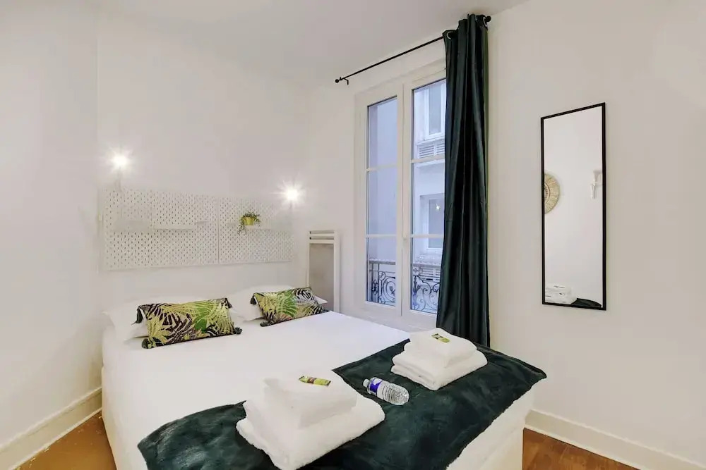 Magnificent Apartment - 1br/4p - Sacre-coeur