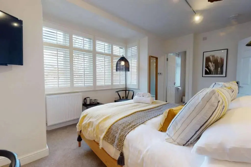 The Oxford Lodge six bedroom Oxford home