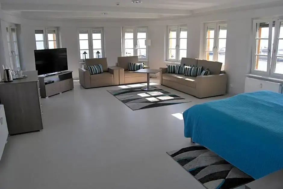 Centrum Żeglarskie Domki Kempingowe