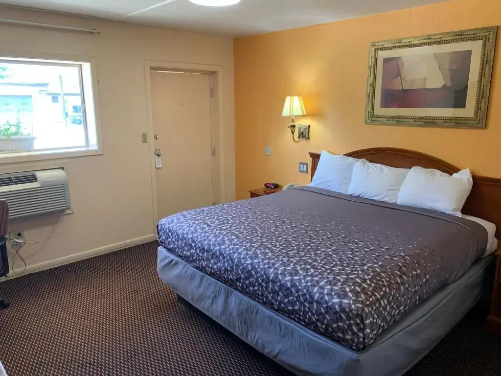 Budget Inn