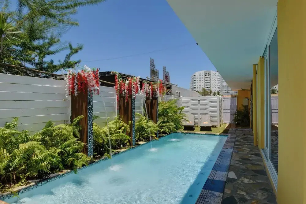 Private Heated Pool: Walk to Isla Verde Beach