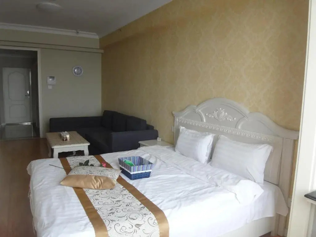 Dalian Mingrui Zuoan Classic Fashion Apartment