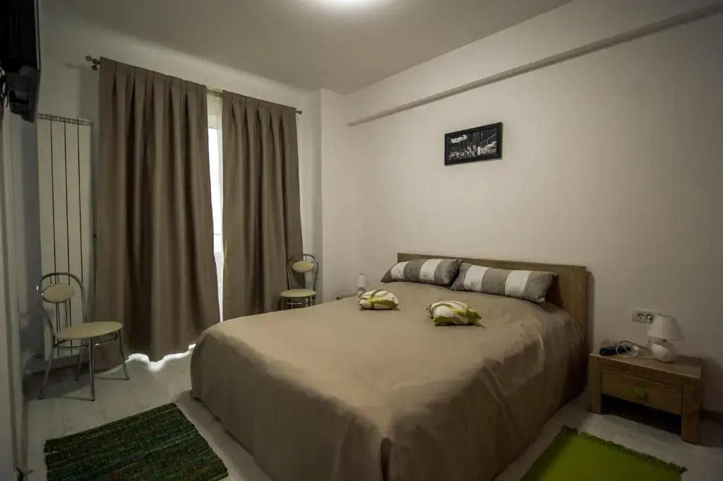 Apartament Criss Lotus Opera
