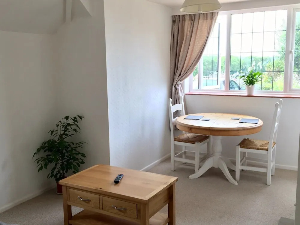 STUNNING FARM COTTAGES at South Downs Rural Retreats
