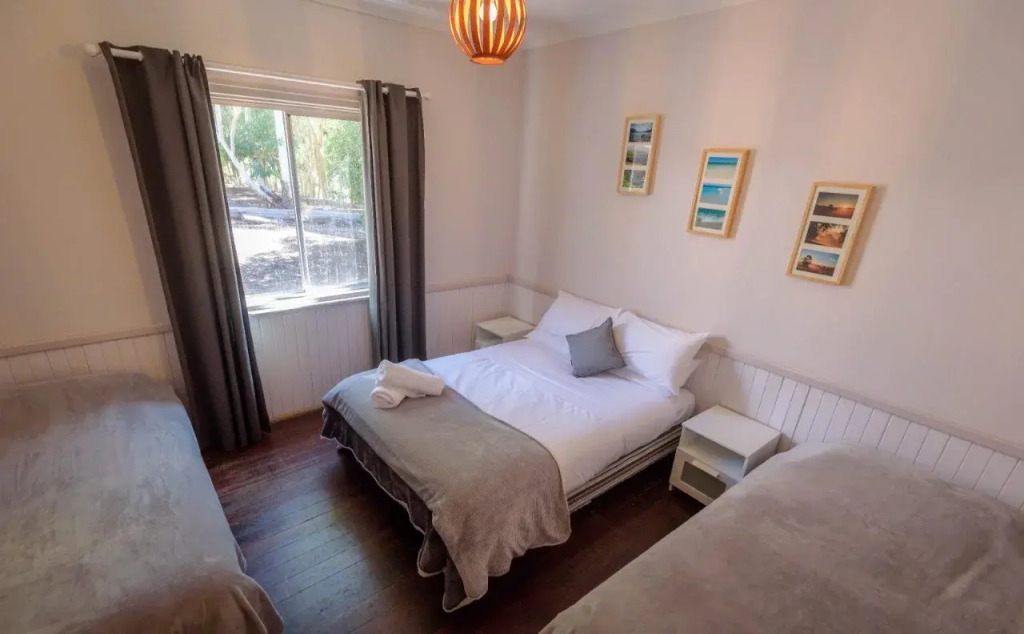 Lewana Cottages