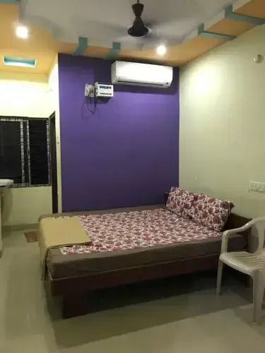 Omkar Lodge