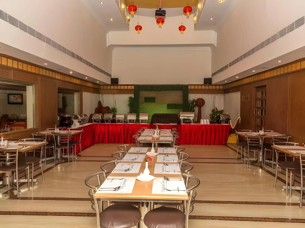 Hotel Chandra Park