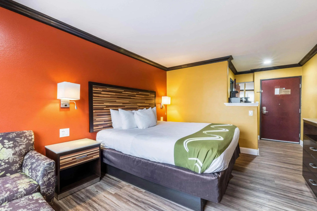 Quality Inn & Suites Sacramento Downtown Area