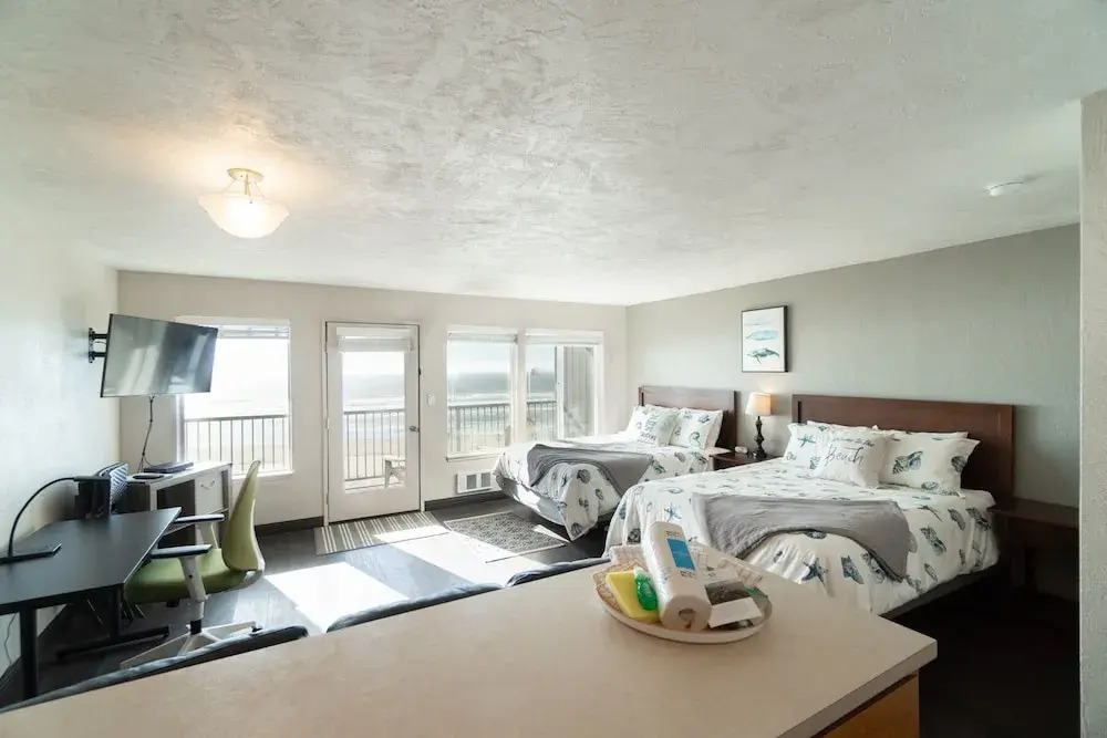 Seagrass Studio Bedroom Condo