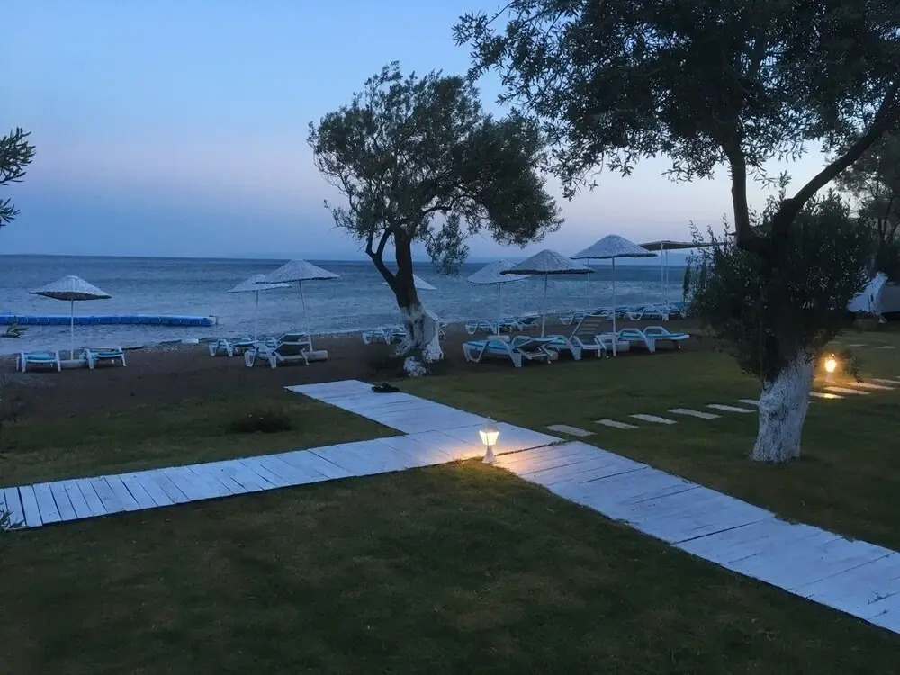 Mavizeytin Beach Club