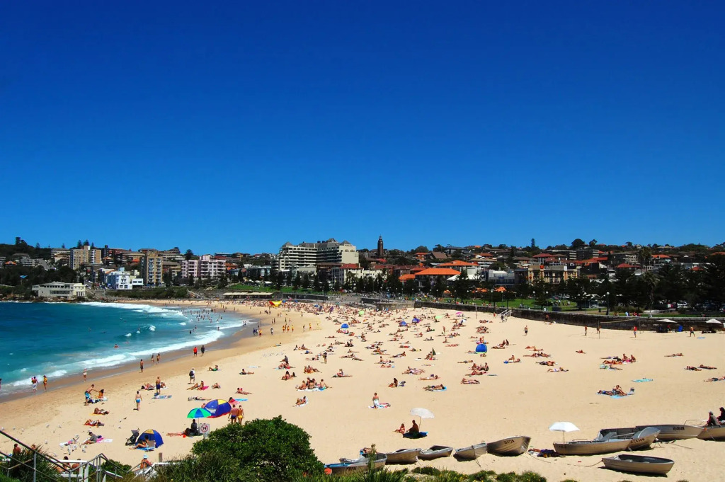 Coogee Sands Hotel & Apartments