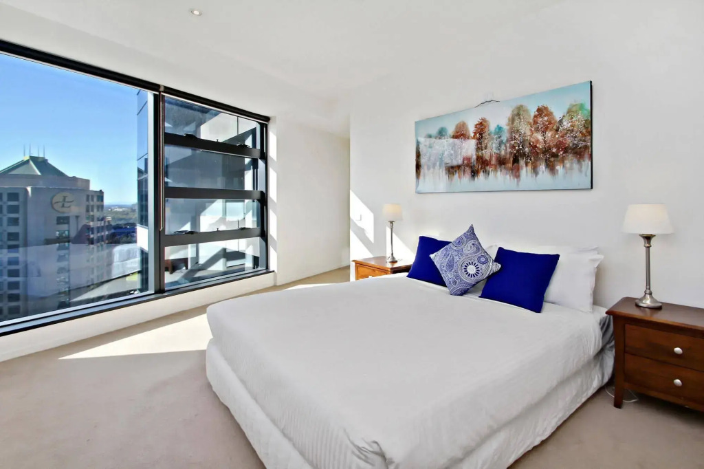 Southbank Apartments - Eureka Tower