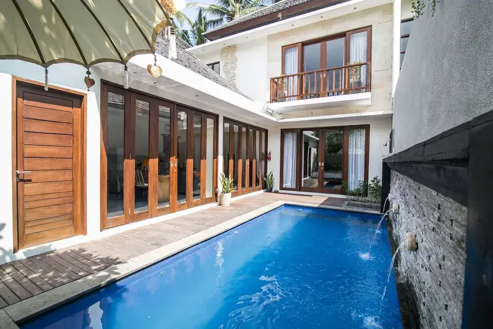 MariJo Villa