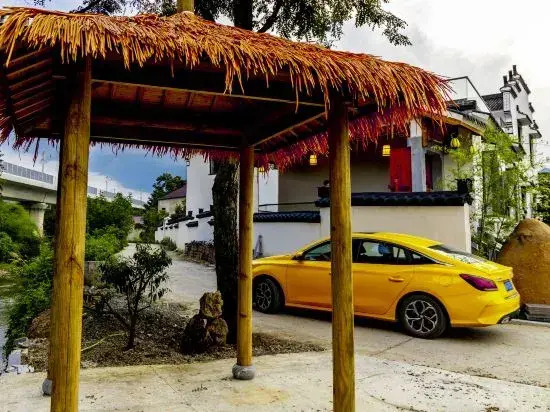 Jiuhuashan Guiyuantian Juju Homestay