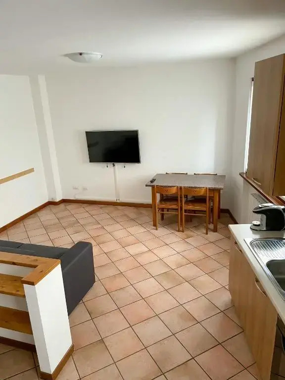 Richi Rent 02