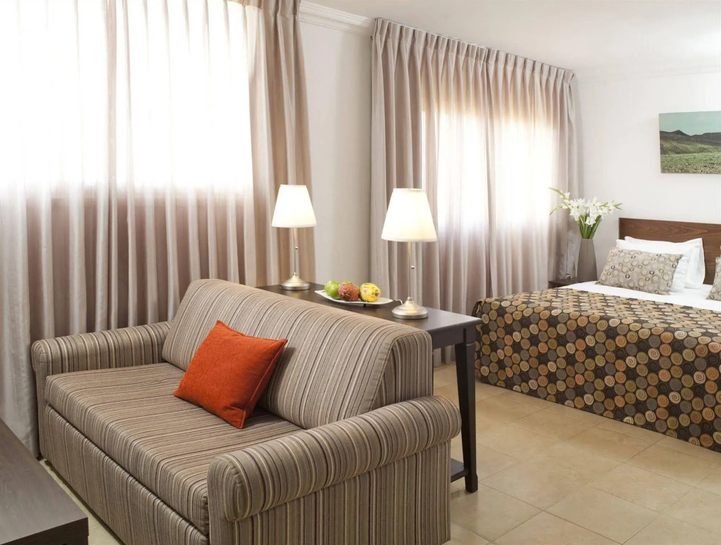 Ramon Suites by Smart Hotels