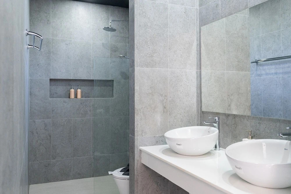 Modern 3 Bedroom Villa! KBR16