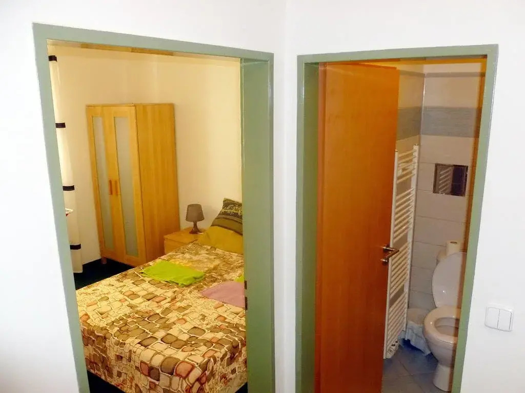Apartment House Seifertova