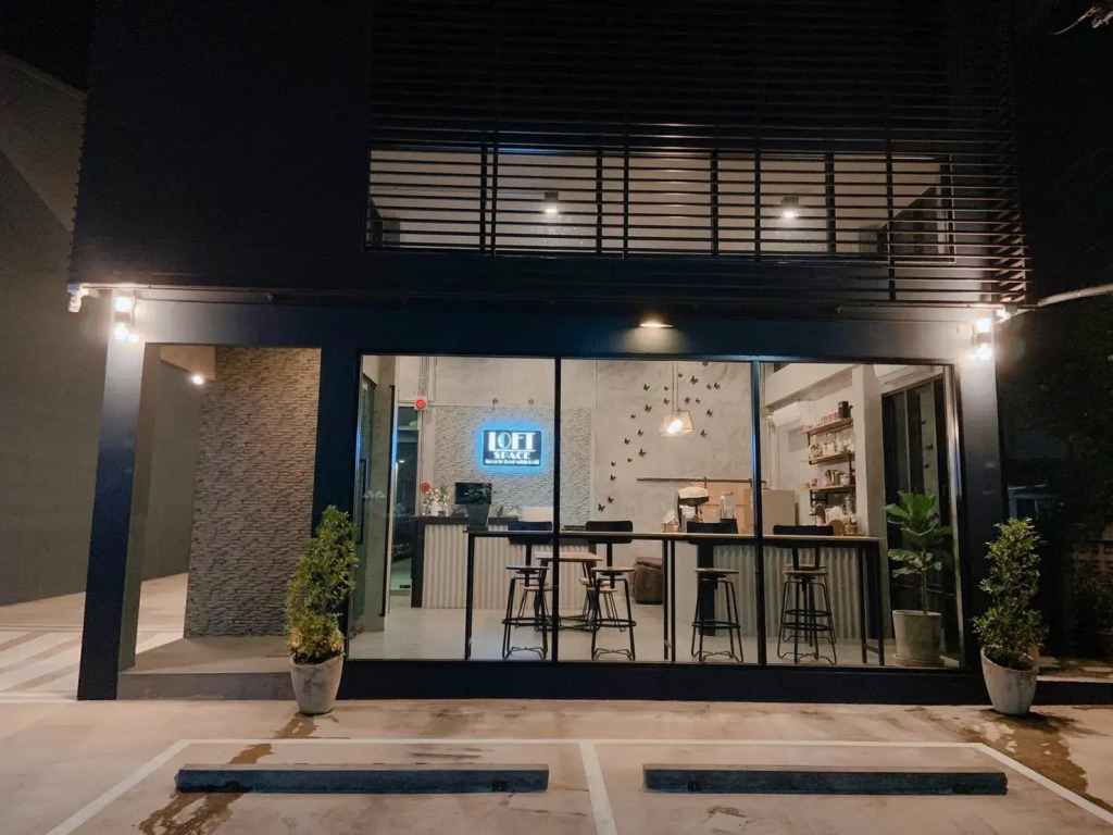 Loft Space Hotel