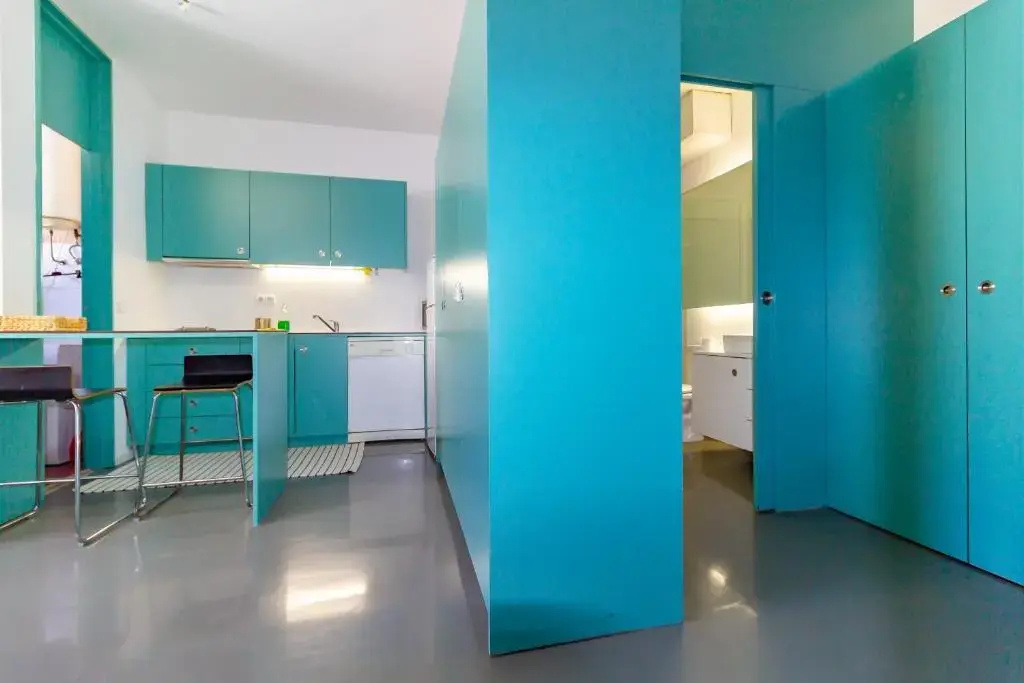 Porto Downtown Apartment 3T with Balcony