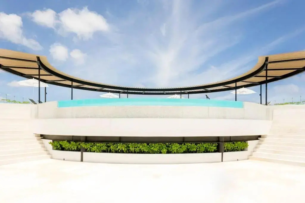 BÄAK- A205-Stylish 2BD with 360 infinity pool and sunset view WiFi