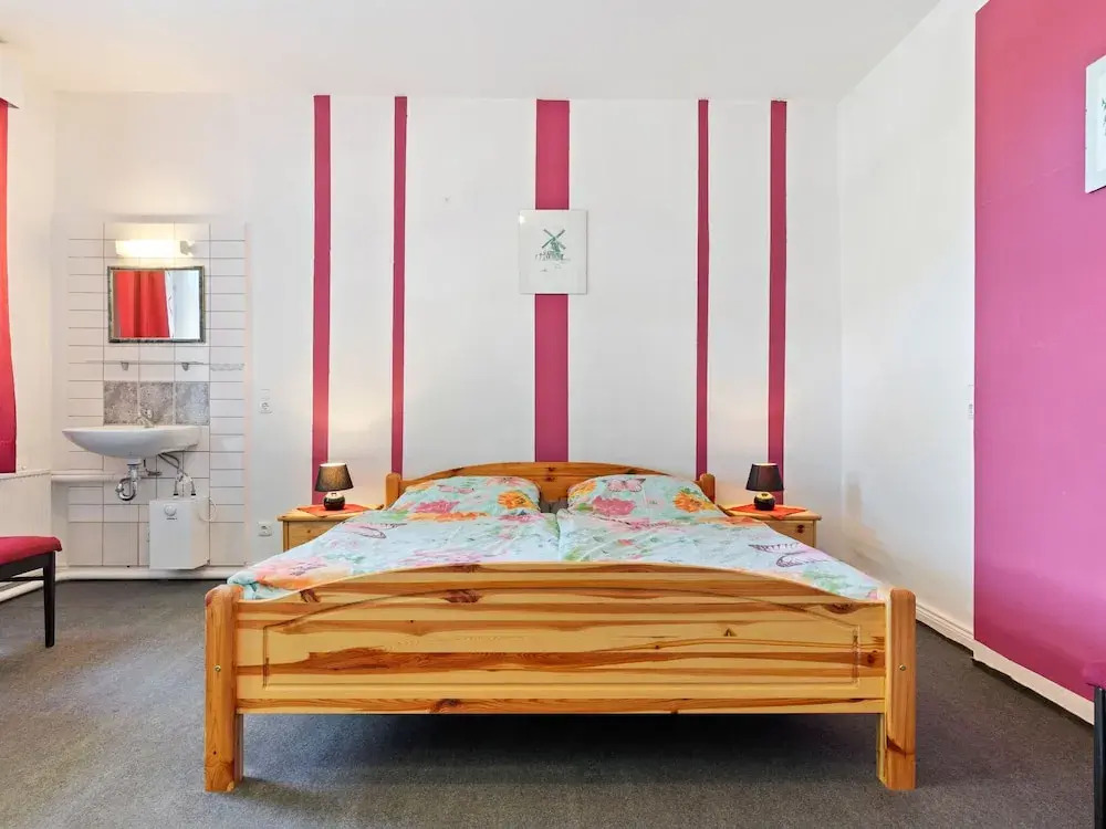 Alluring Apartment in Klein Pravtshagen With Garden