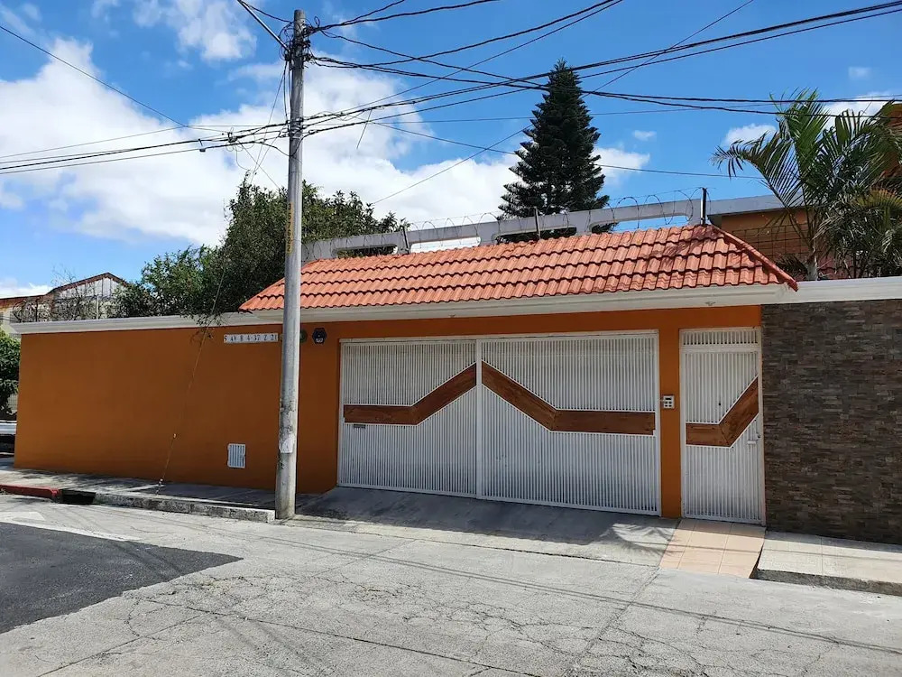 Casa hermosa a 20 minutos del aeropuerto