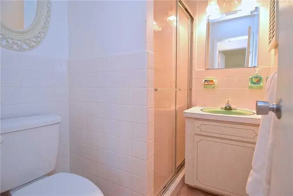 Jamaica Royale 91 - Two Bedroom Condo