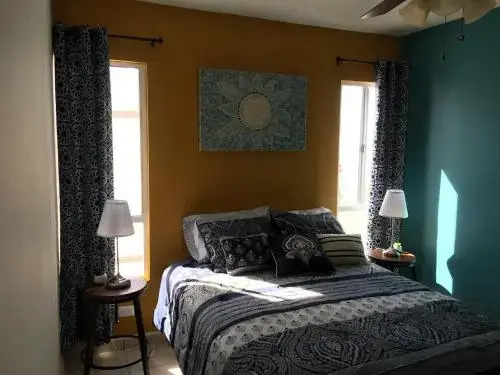 Fantastic & Cozy #6: Condo Close To the Beach