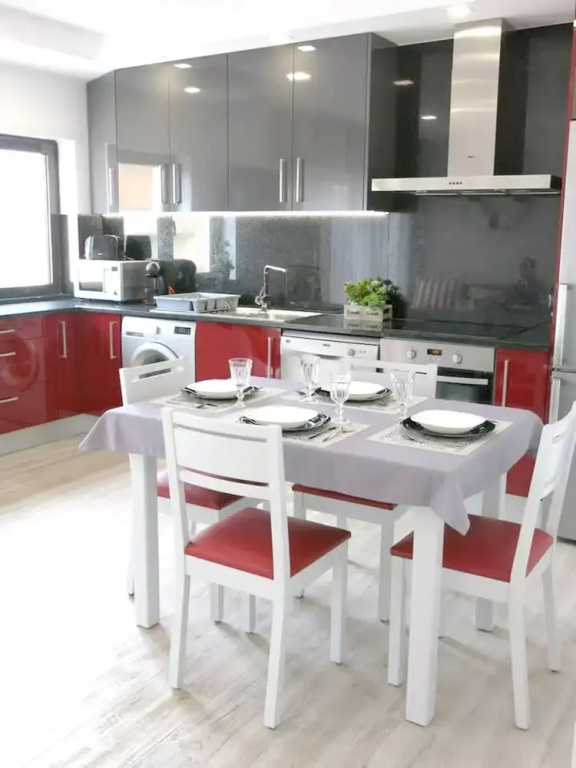 Apartment With 2 Bedrooms in Nazaré, With Wonderful sea View and Wifi Near the Beach