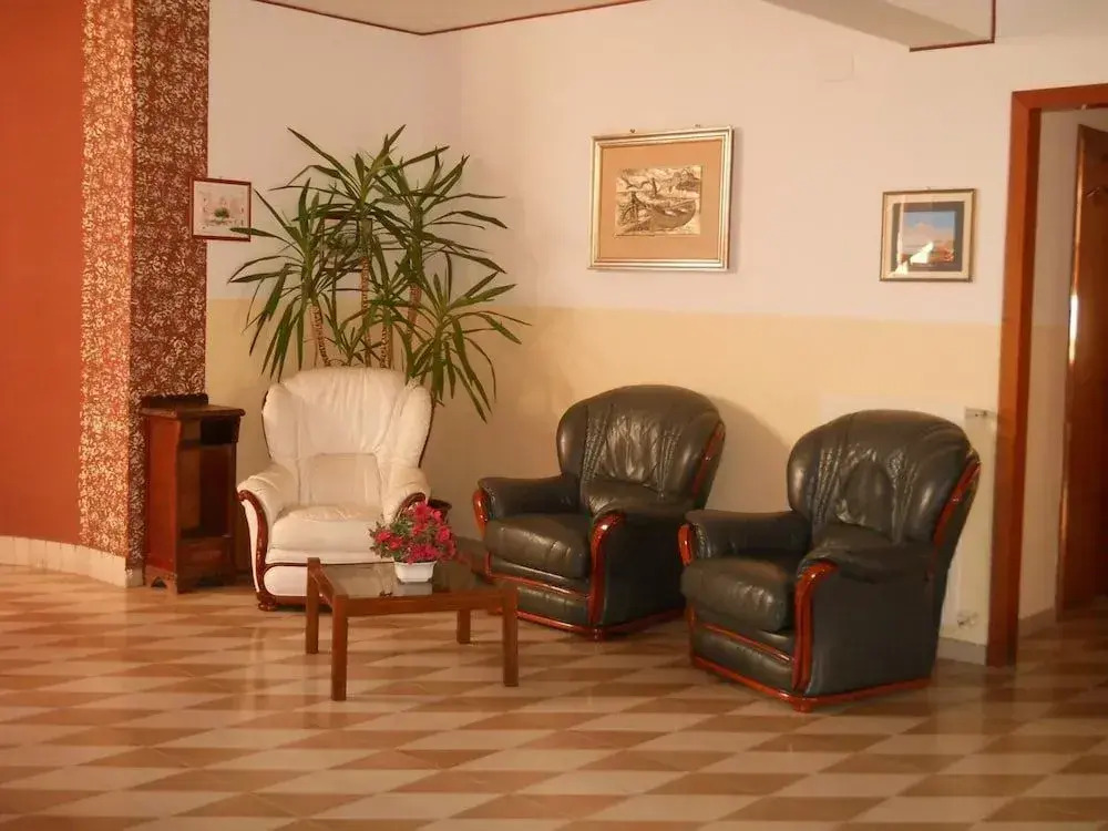 Hotel Harmony