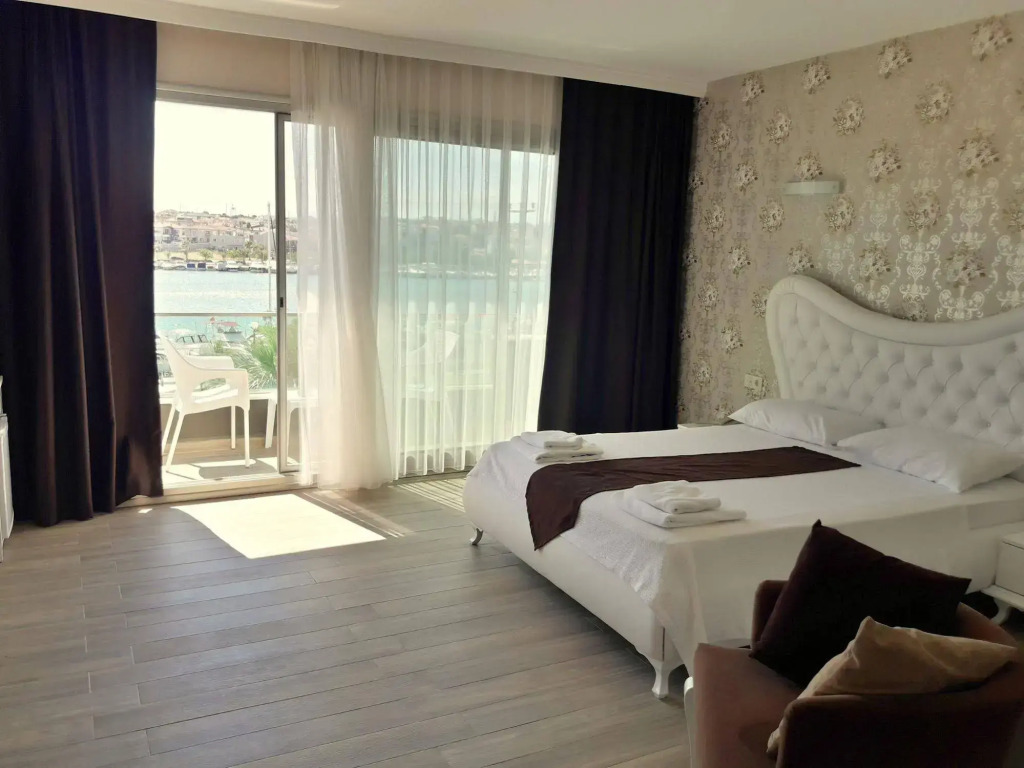 Dalian Elite Hotel
