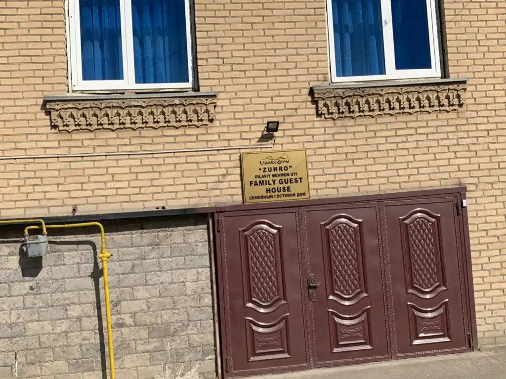 Zuxro Guesthouse