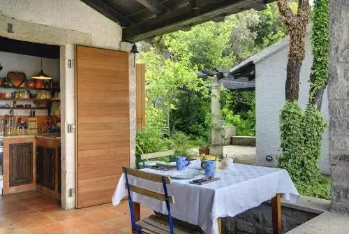 Mala Villa