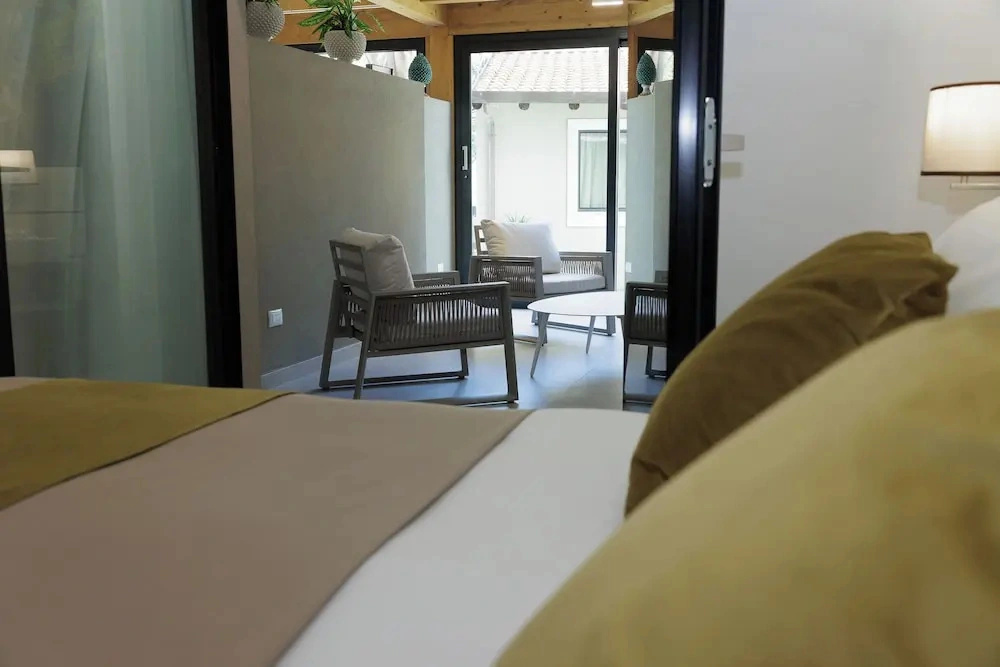 SEA GARDEN luxury rooms