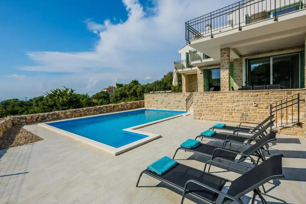 Villa Bramasole Lun