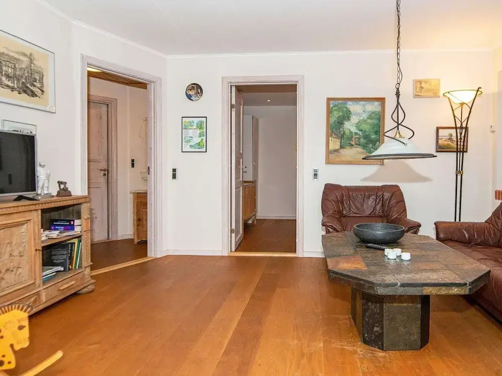 6 person holiday home in Broager