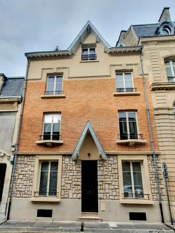 Appartement Premium dans une belle demeure - Hyper centre-ville de Reims