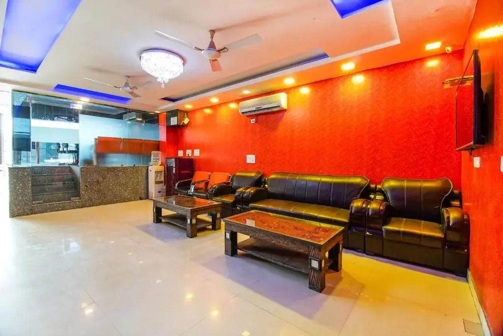 FabHotel TP Suites