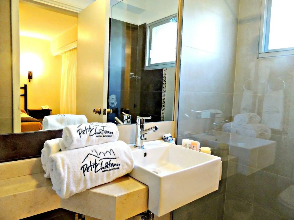 Petit Chateau Hotel Boutique