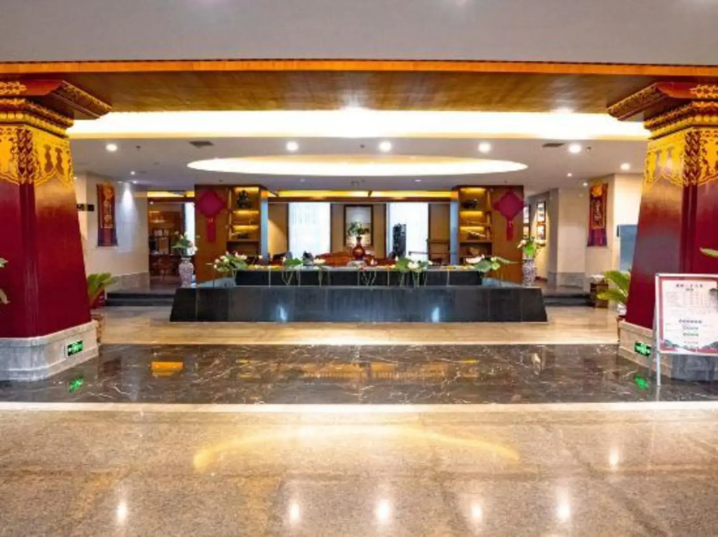 Shangri-La Zangba Family Hotel (Dukezong Ancient Town Branch)