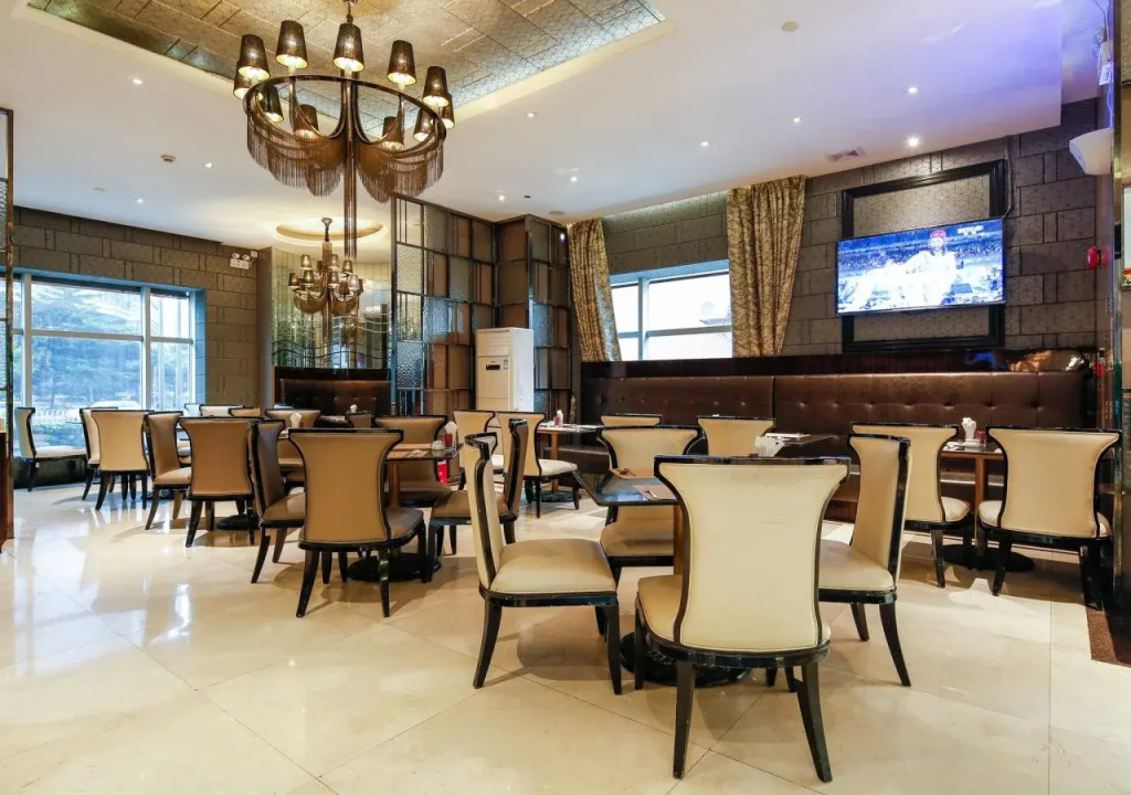 Yutong Hotel