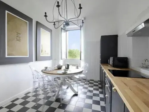 Bacone Halldis Apartments